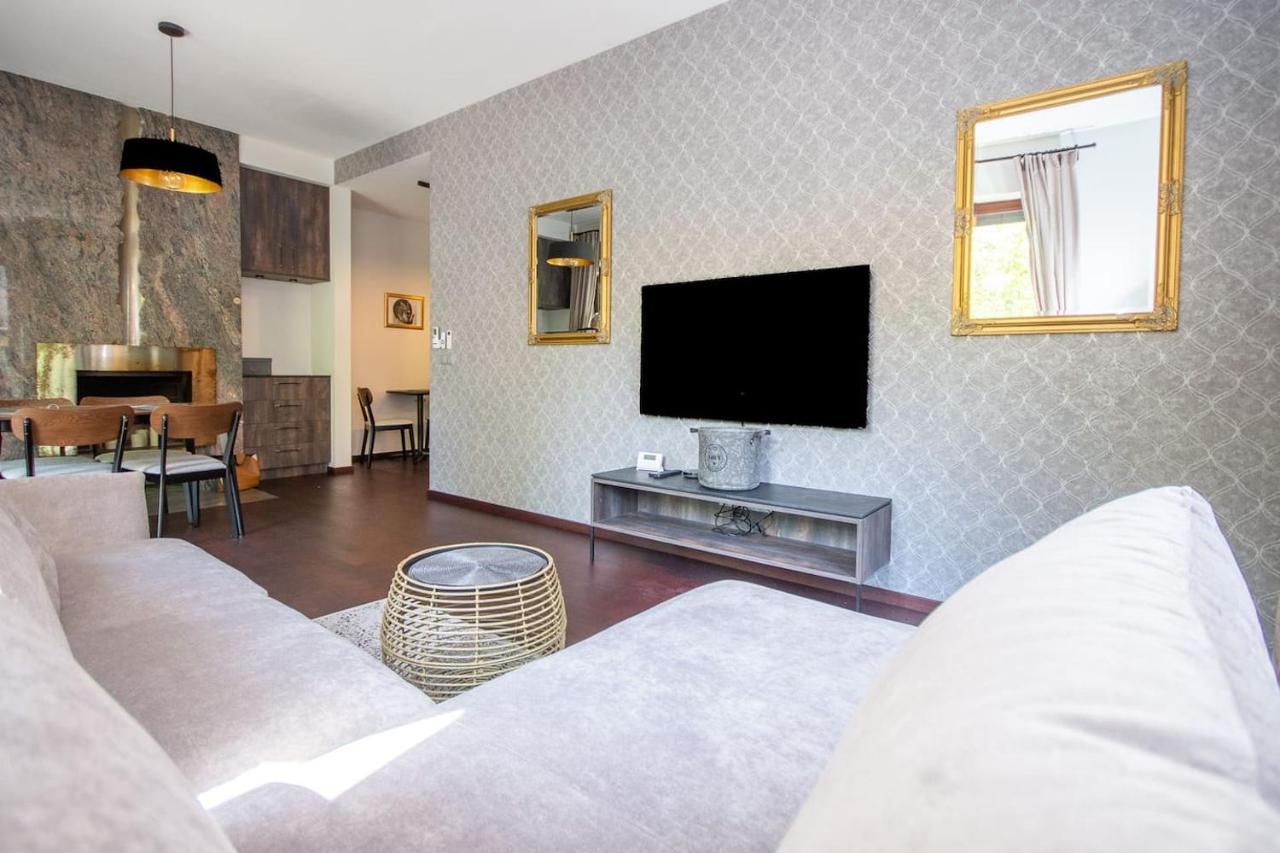 Inpoint 2-Bedrooms Apartment With Private Garden And Free Parking Cracovia Esterno foto