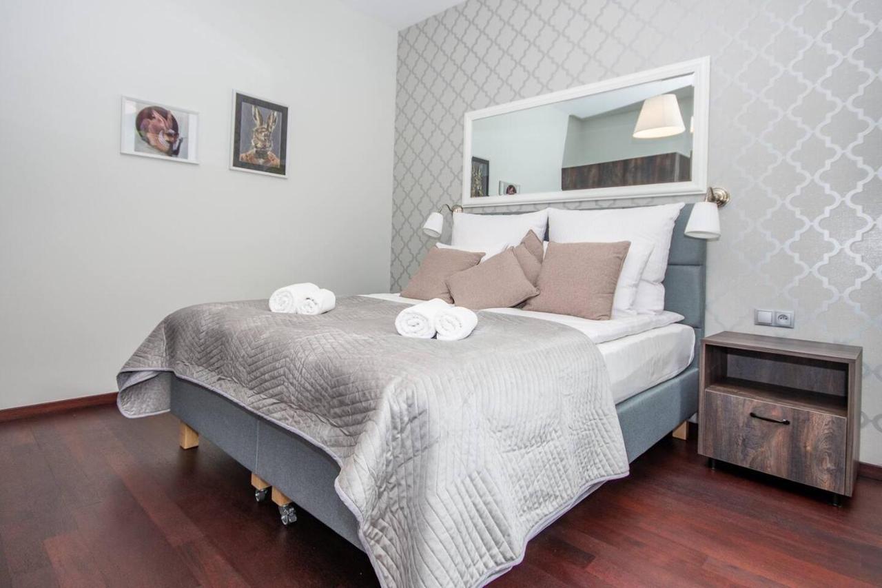 Inpoint 2-Bedrooms Apartment With Private Garden And Free Parking Cracovia Esterno foto