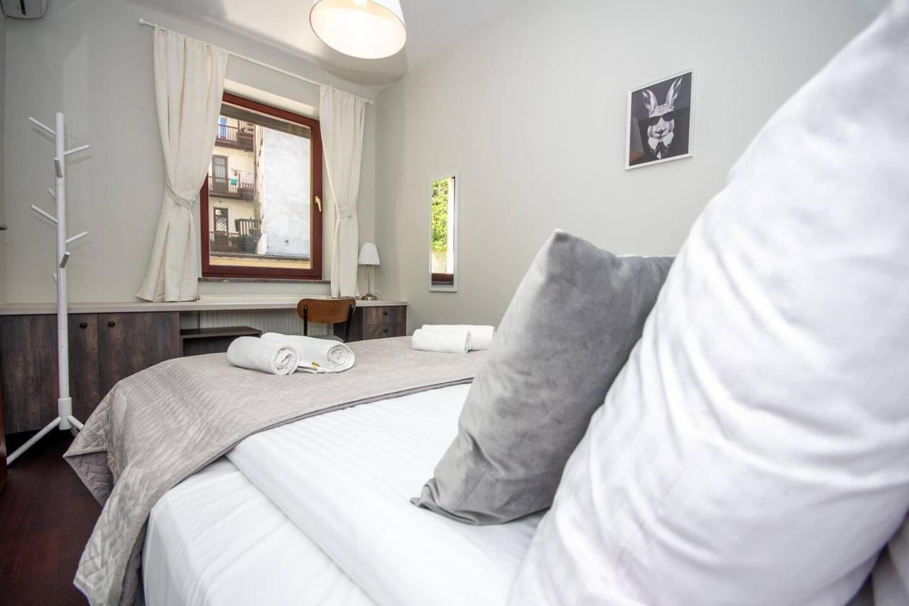 Inpoint 2-Bedrooms Apartment With Private Garden And Free Parking Cracovia Esterno foto
