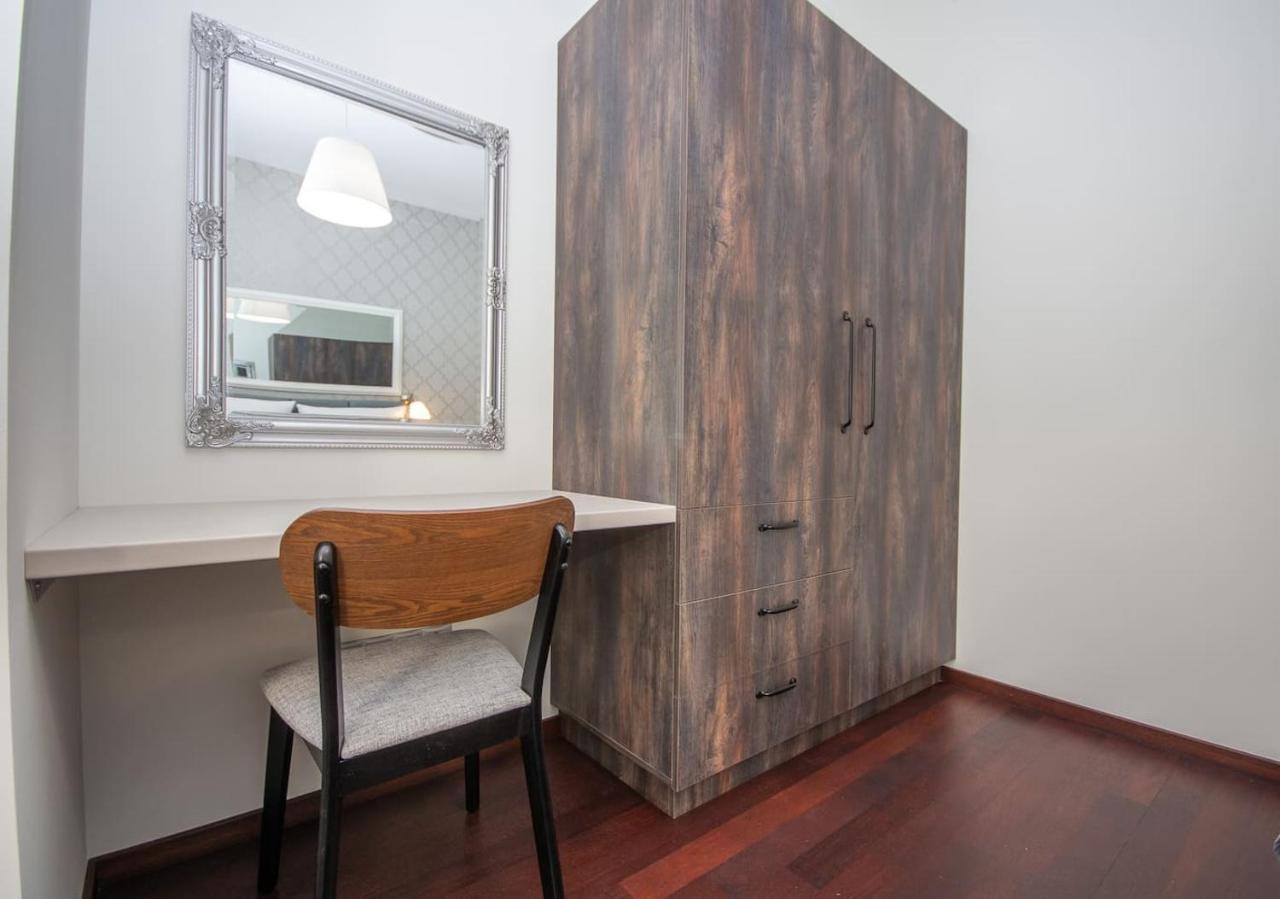 Inpoint 2-Bedrooms Apartment With Private Garden And Free Parking Cracovia Esterno foto